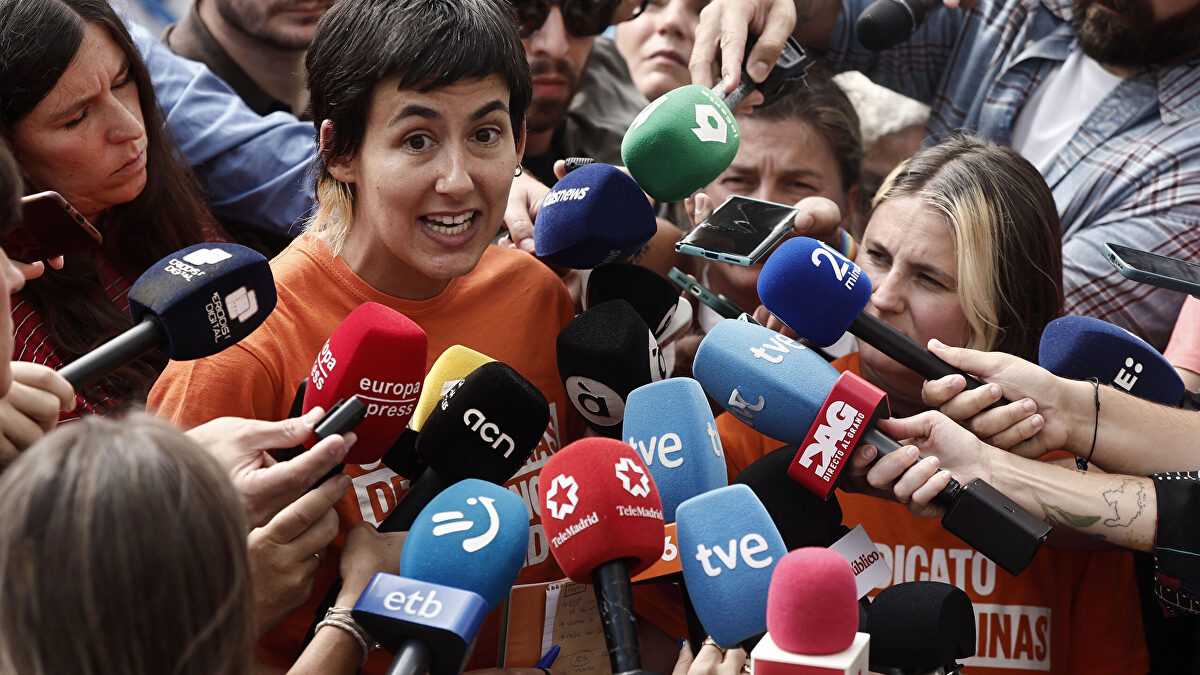Rebelión en la calle: caceroladas y asedio al Congreso para forzar los decretos de vivienda