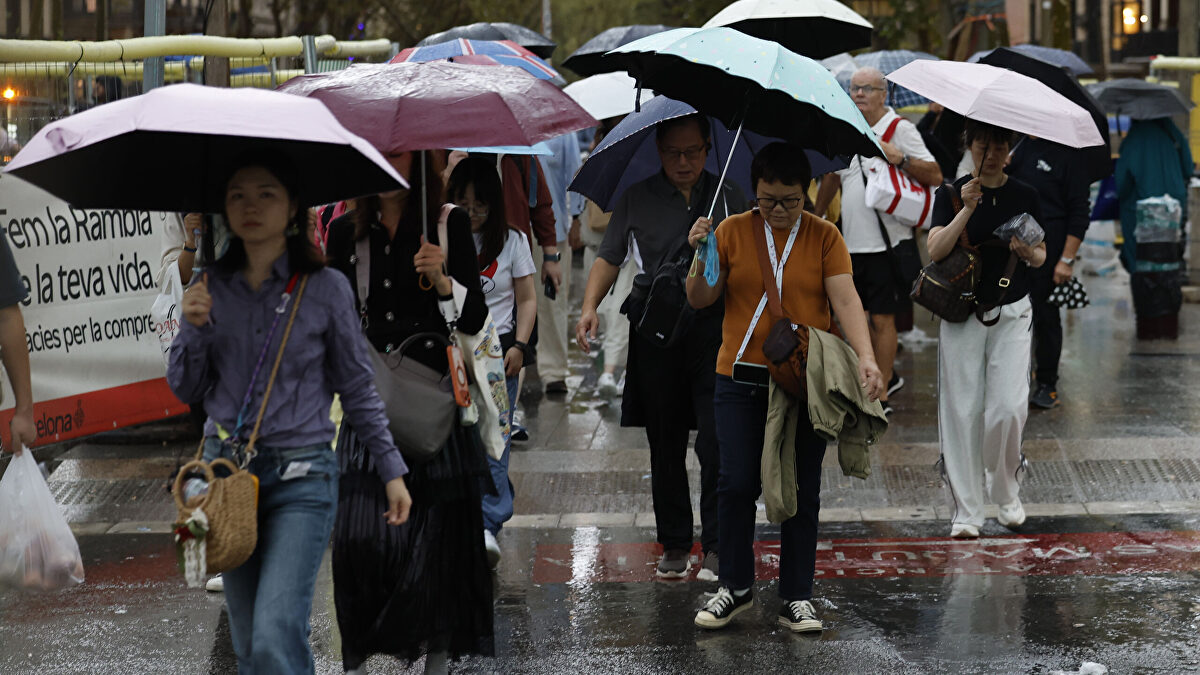  Peligro extraordinario : aviso rojo en Valencia, Castellón y Tarragona por lluvias torrenciales