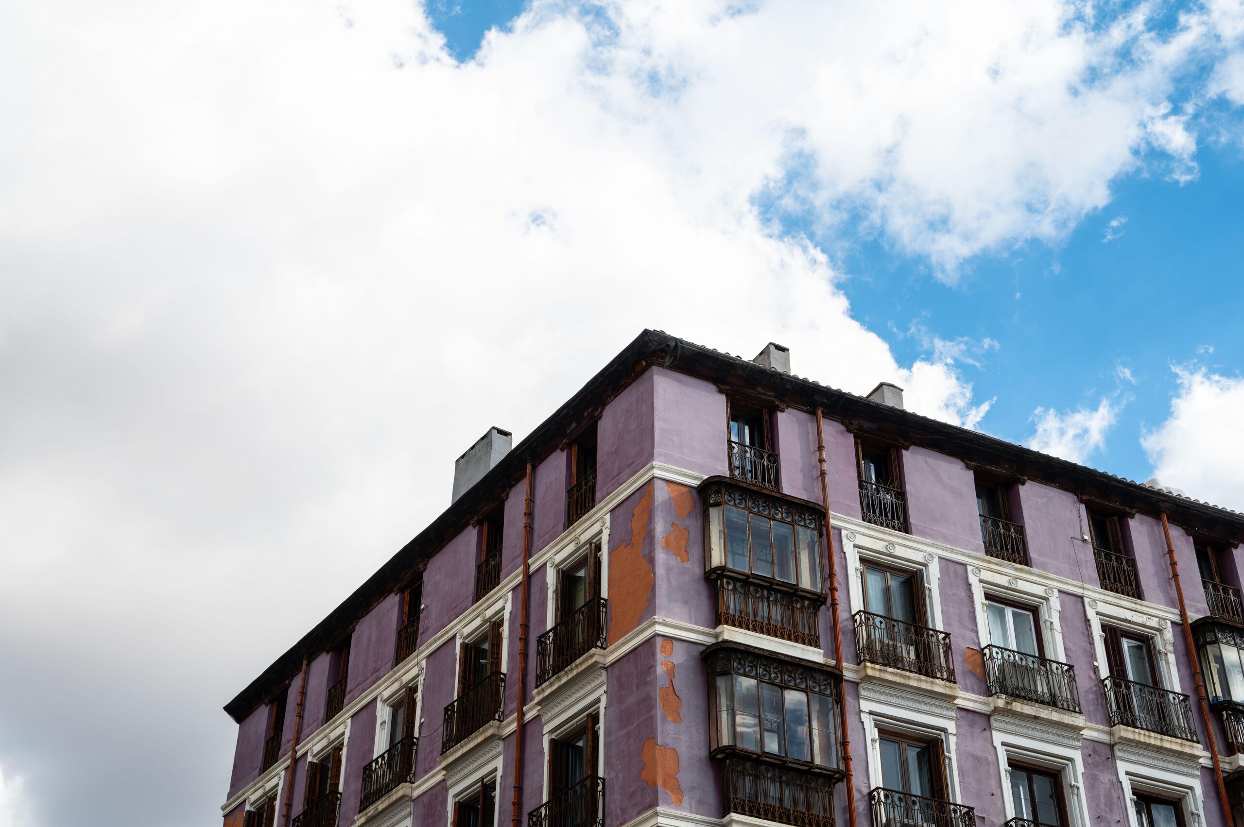El mercado reacciona a los decretos fallidos del Gobierno: desaparecen 4.290 ofertas de vivienda en tres días