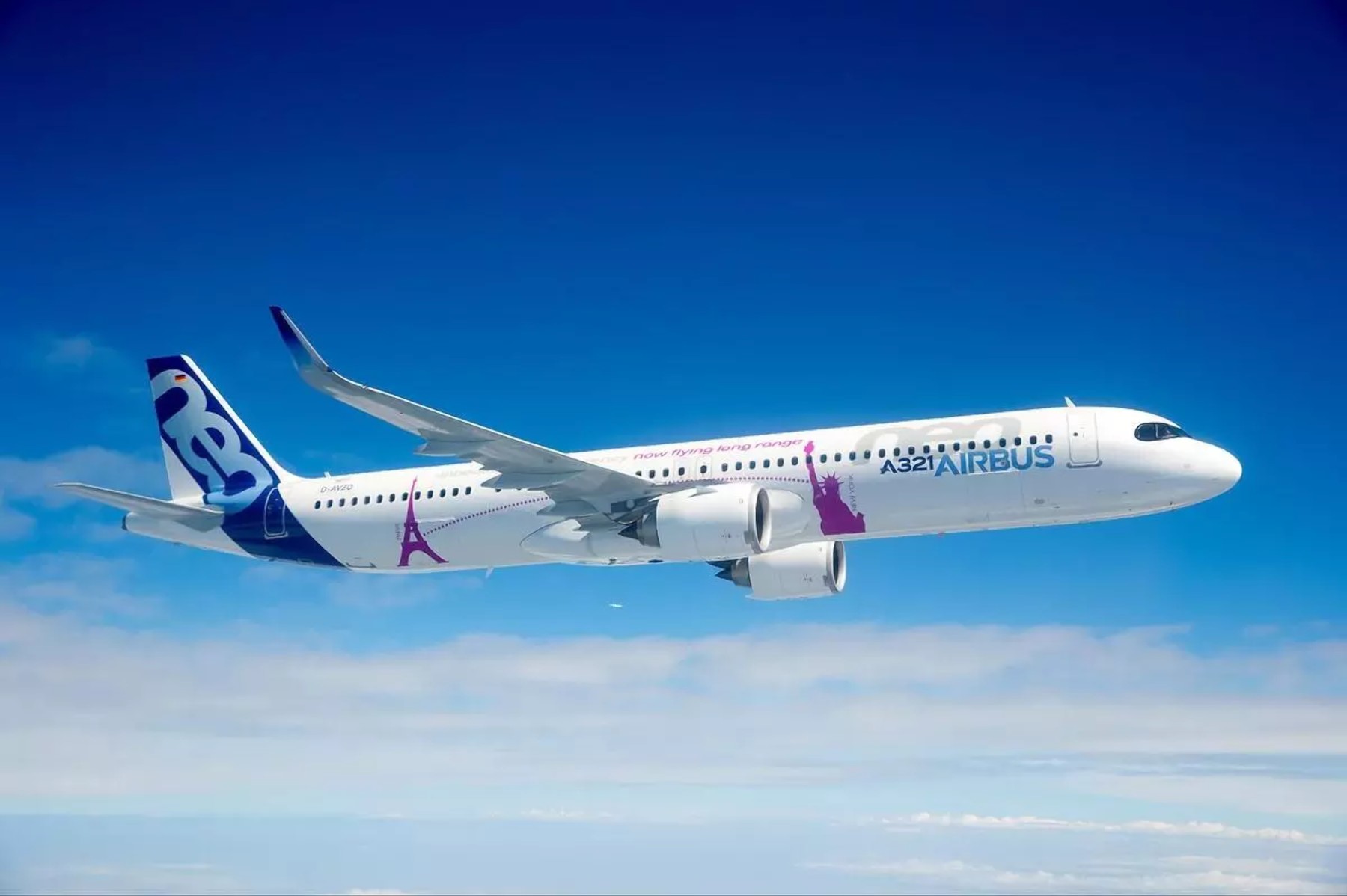 Arrestado un español en Egipto por vapear dentro de un avión y hacer saltar la alarma antihumo