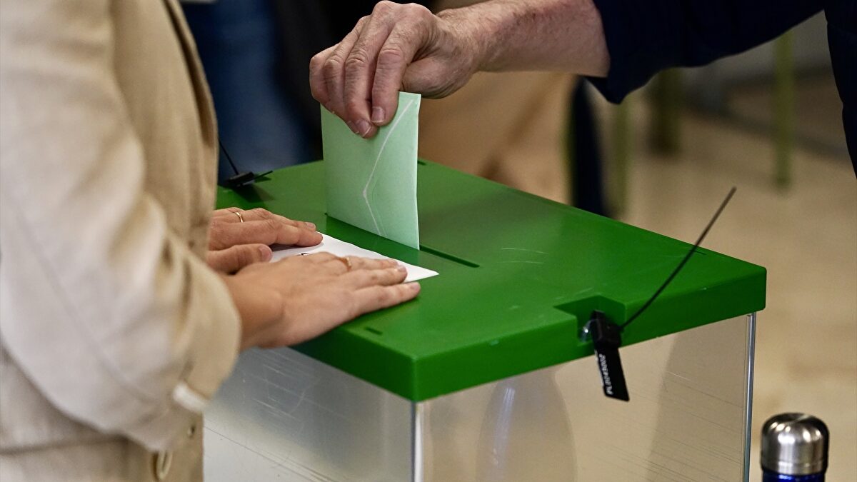 NC, Podemos, IU y Sumar firman lista única en Canarias para el 29-N