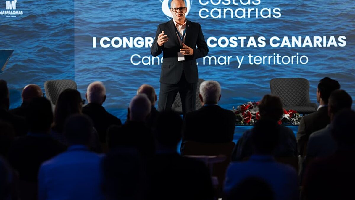 Expertos piden abandonar la gestión uniforme del litoral y adaptarla a cada isla de Canarias