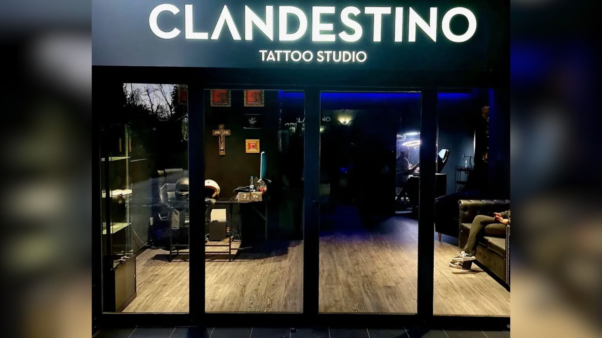 Matan a tiros a un trabajador en un estudio de tatuajes en Badalona