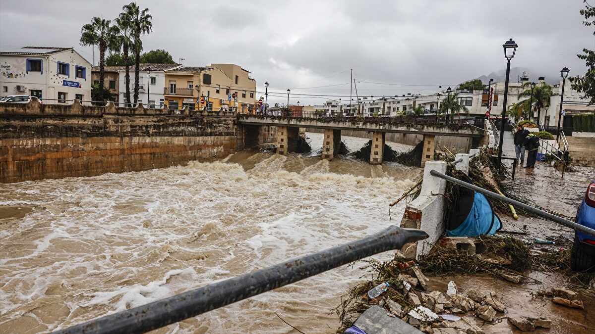 La dana Adam deja al menos cuatro muertos, más de 2.000 evacuados y lluvias históricas en el Mediterráneo