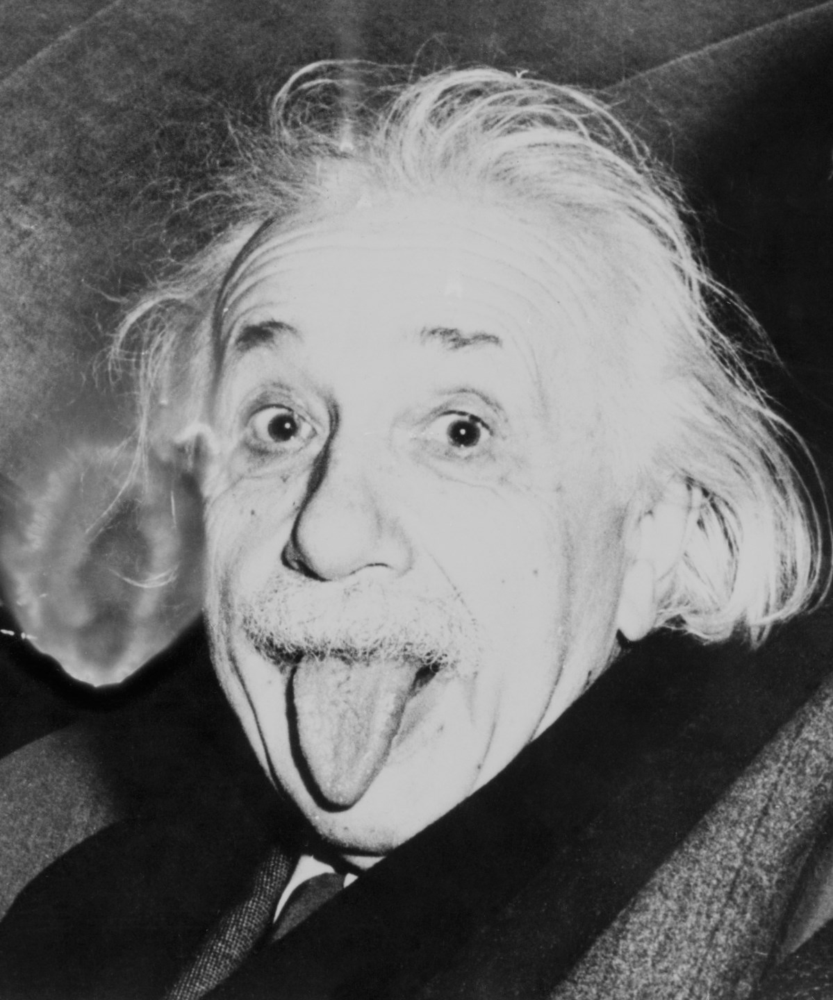 einstein-lengua.jpg